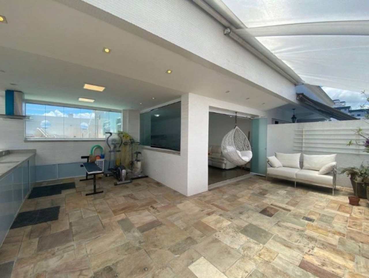 Cobertura à venda no Aparecida: 