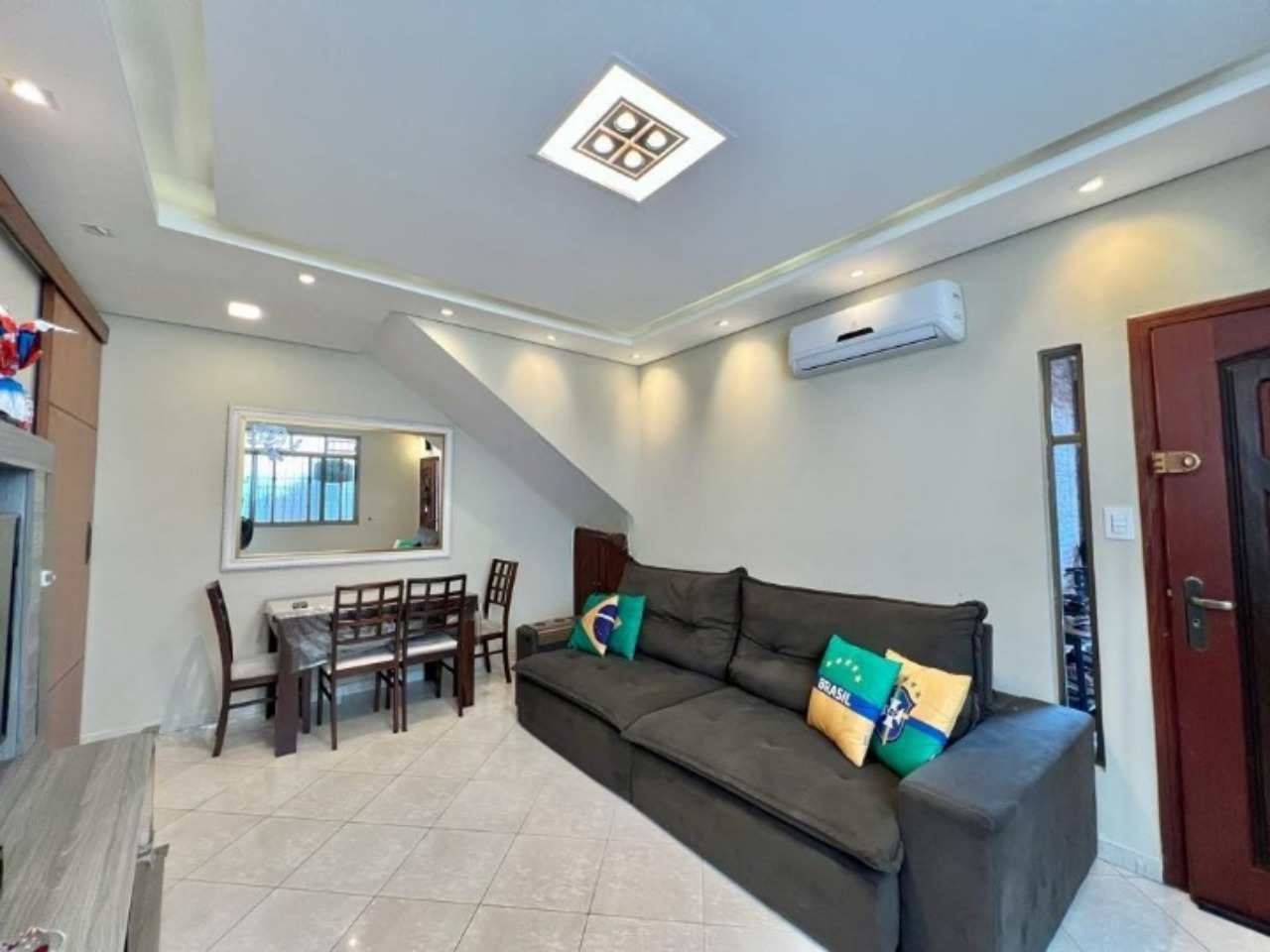 Casa à venda no Ponta da Praia: 