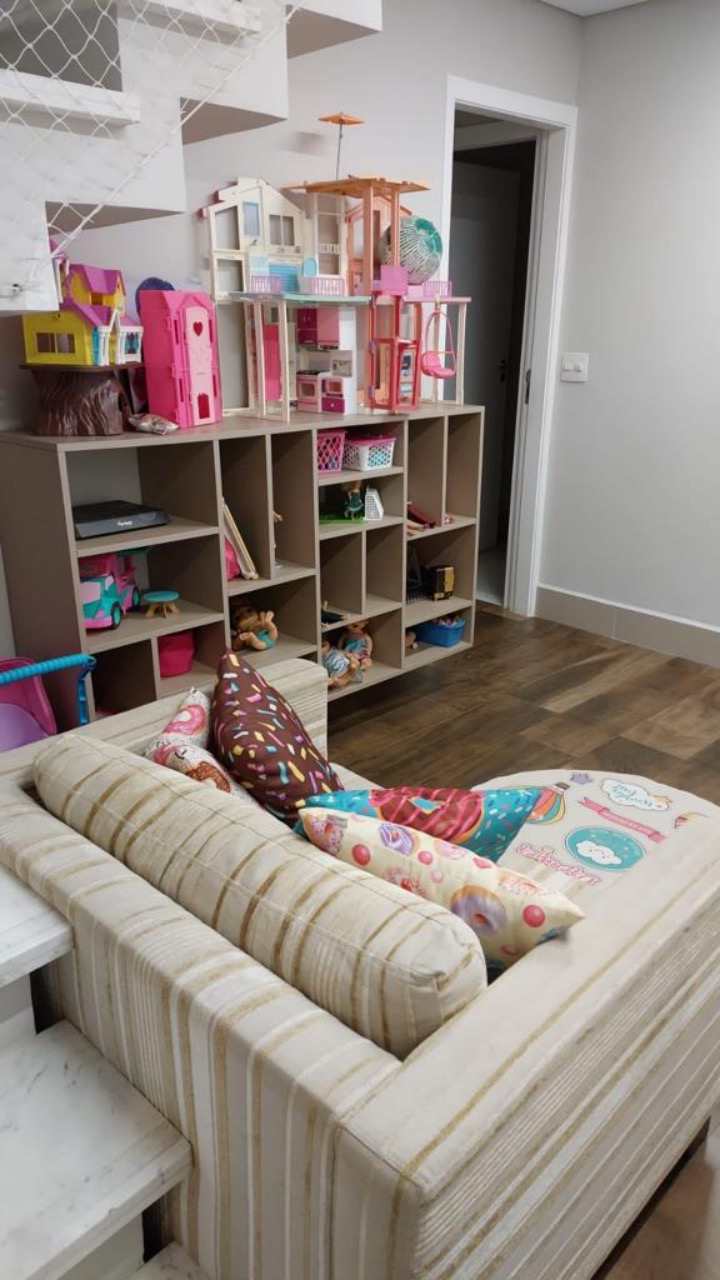 Cobertura à venda no Ponta da Praia: 