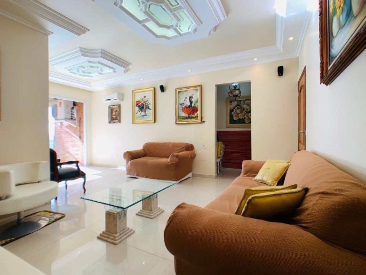 Apartamento à venda no Embaré: 