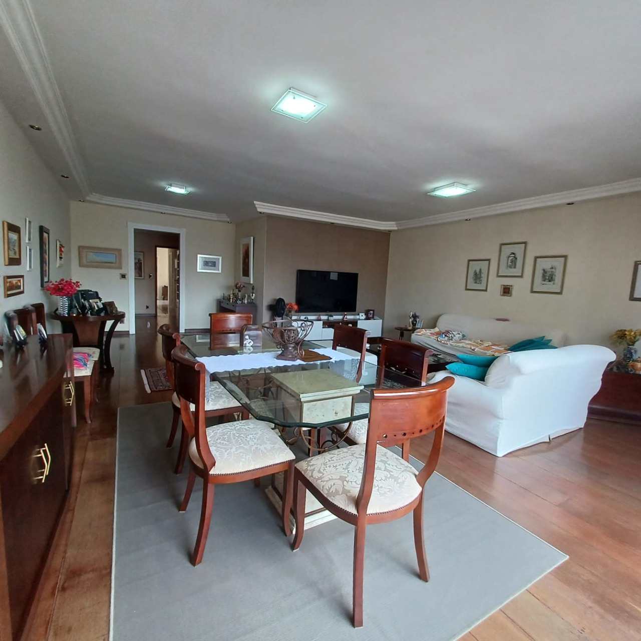 Apartamento à venda no Embaré: 