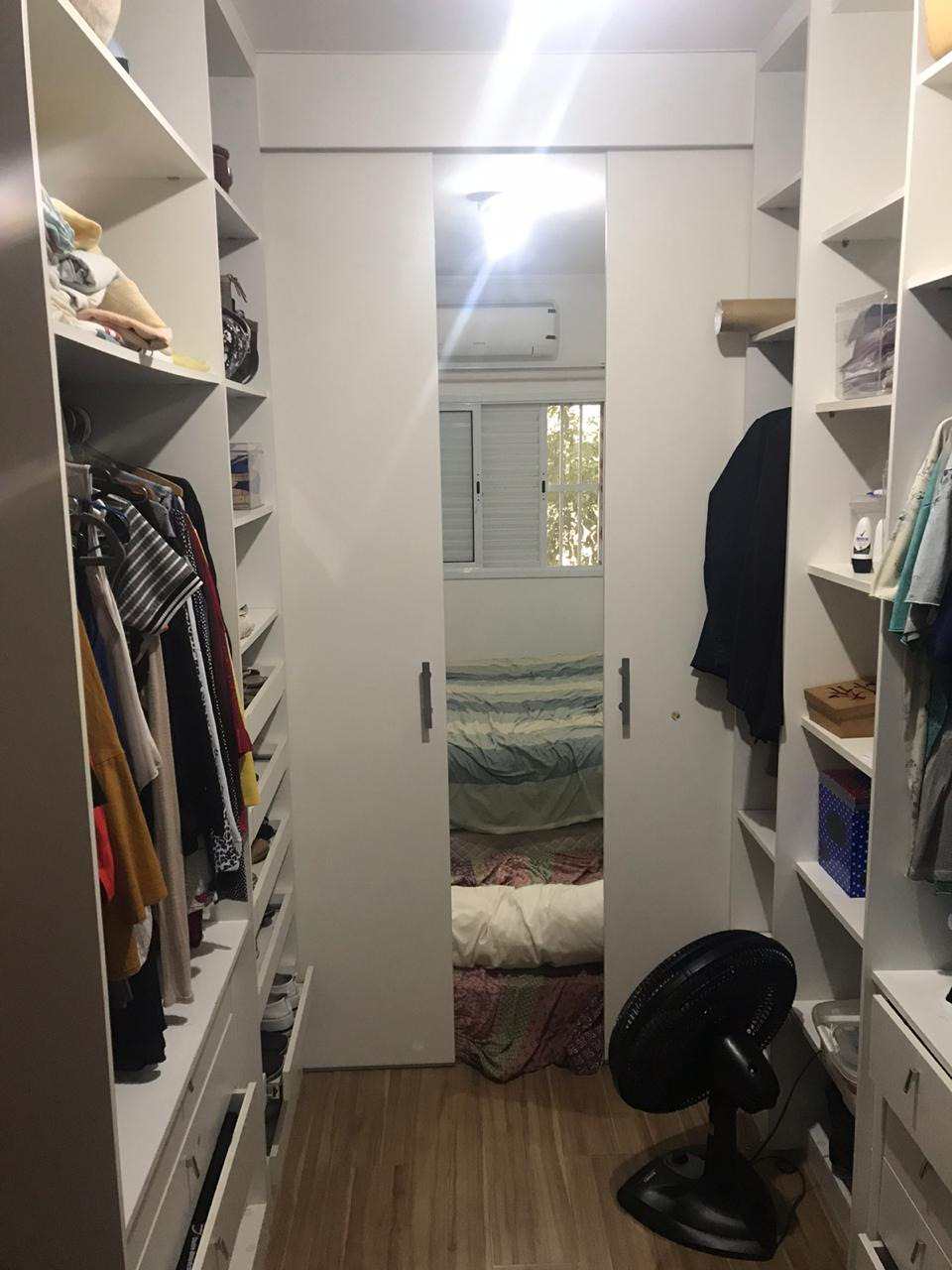 Casa à venda no Centro: 