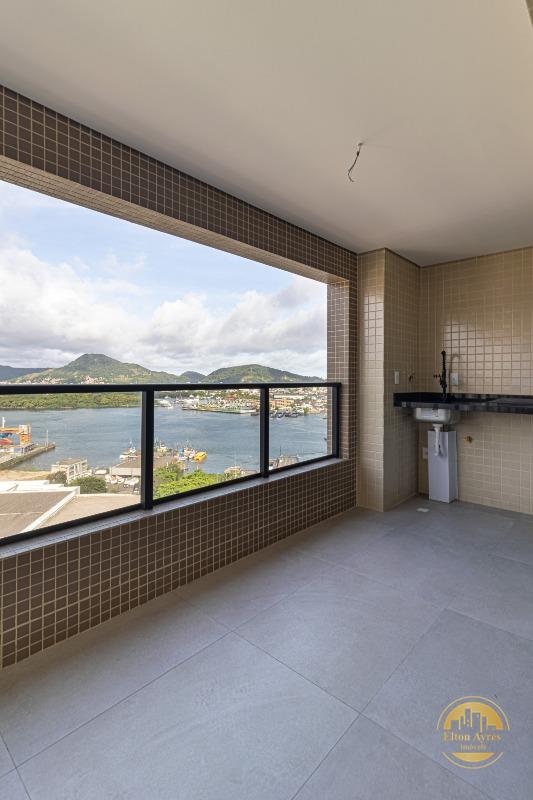 Apartamento à venda no Ponta da Praia: 