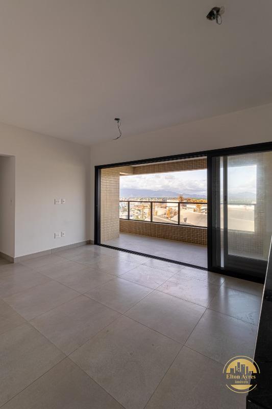 Apartamento à venda no Ponta da Praia: 