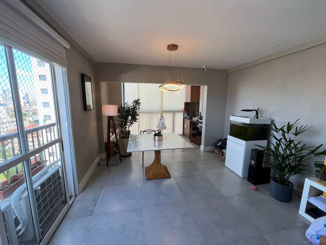 Apartamento à venda no Encruzilhada: 