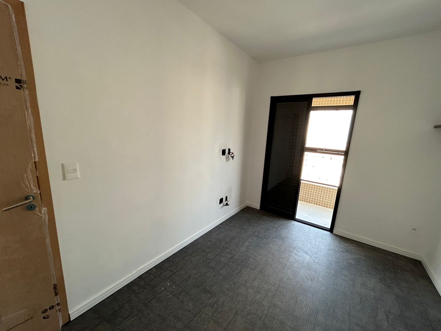 Apartamento à venda no Ponta da Praia: 