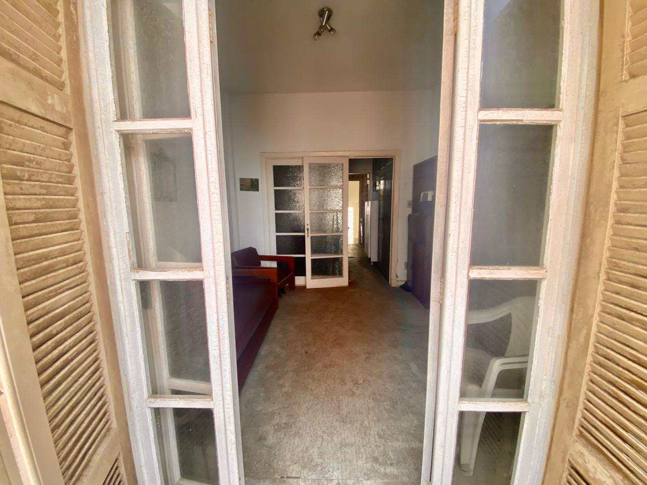 Kitnet à venda no Boqueirão: 