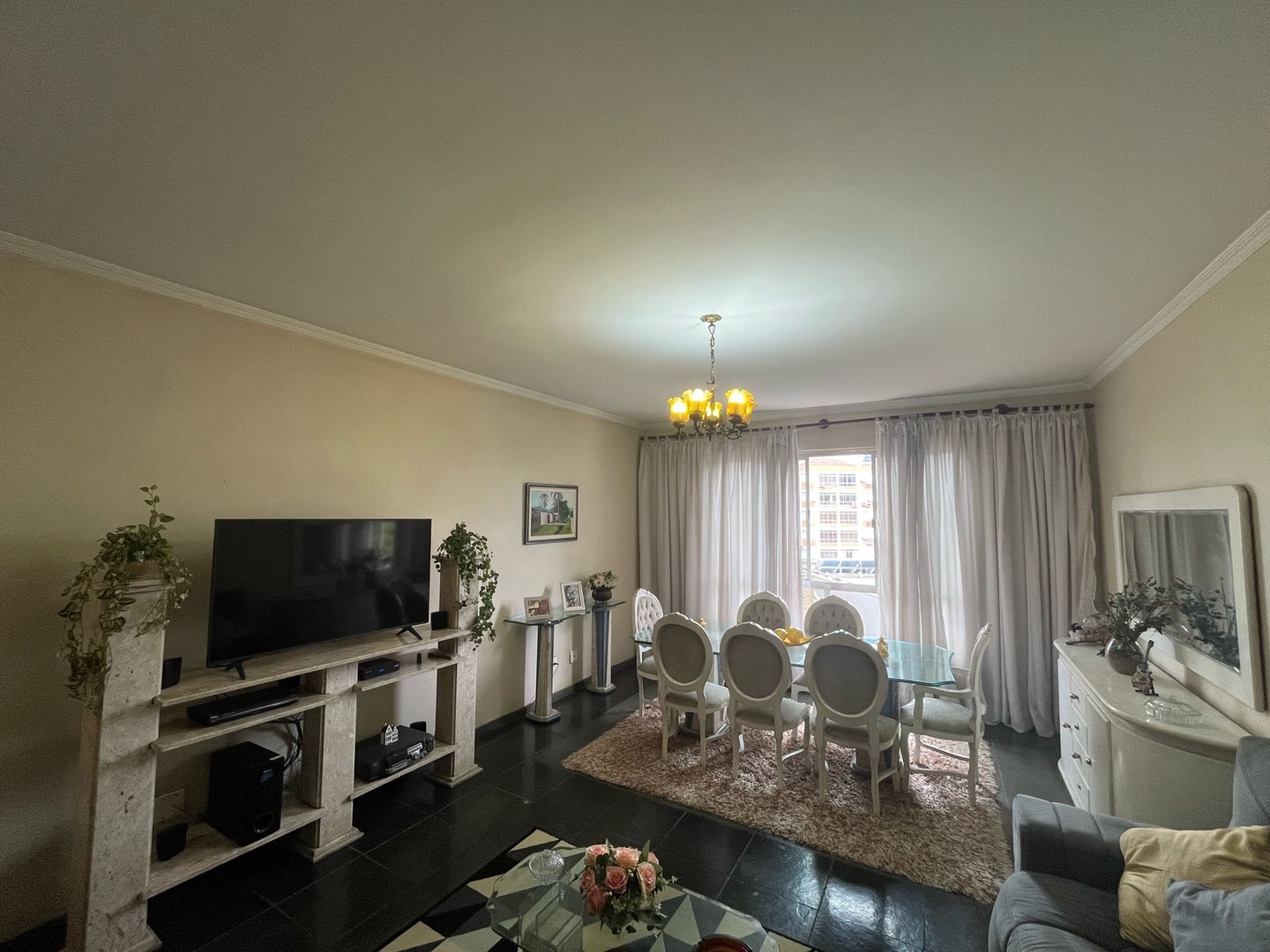 Apartamento à venda no Ponta da Praia: 