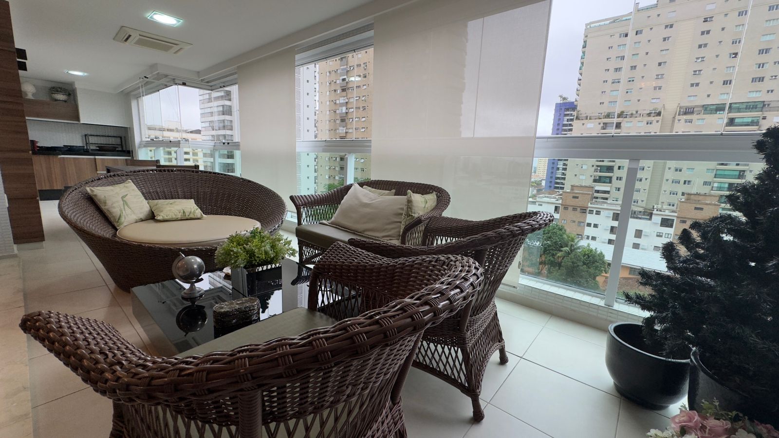 Apartamento à venda no Embaré: 