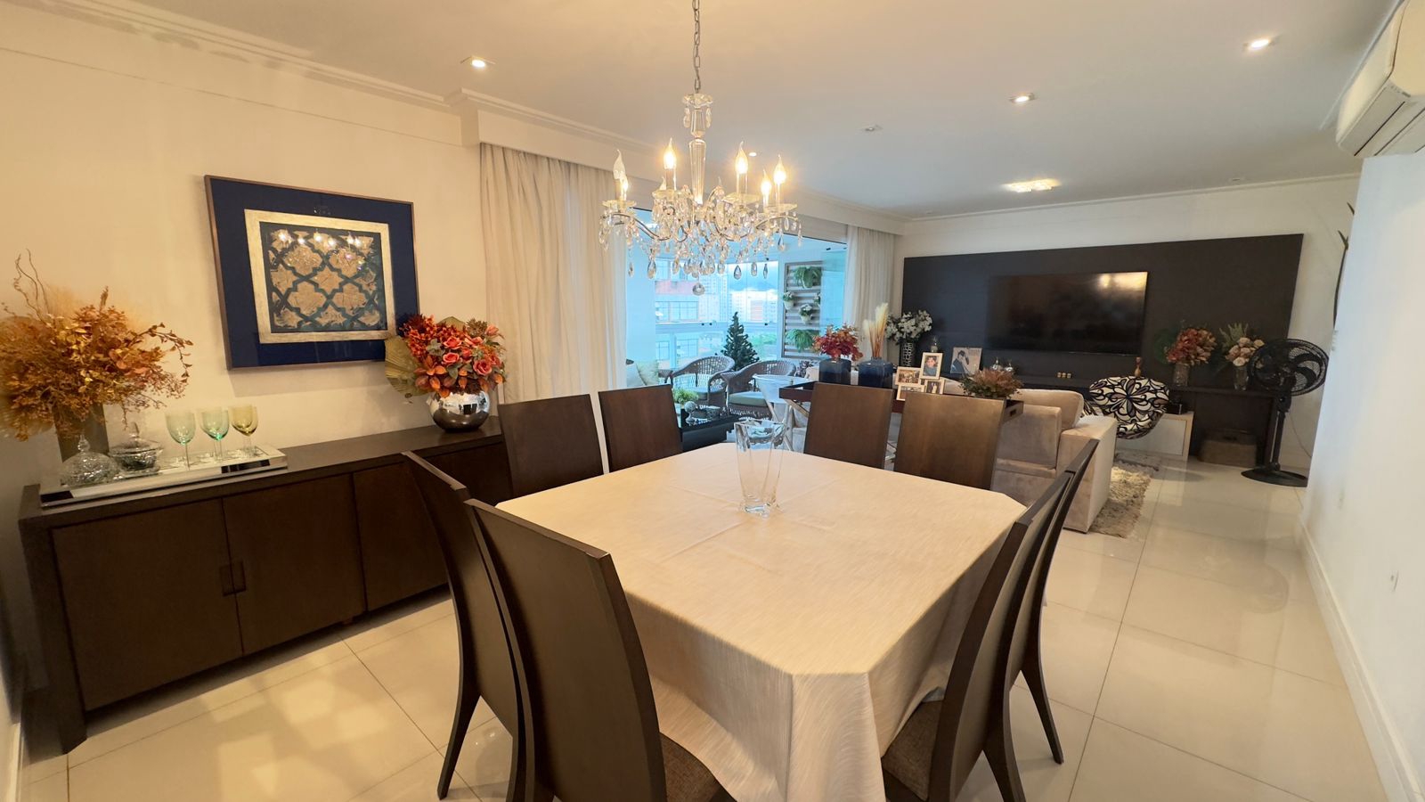 Apartamento à venda no Embaré: 