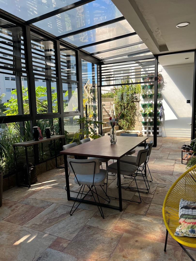 Casa à venda no Ilha Porchat: 