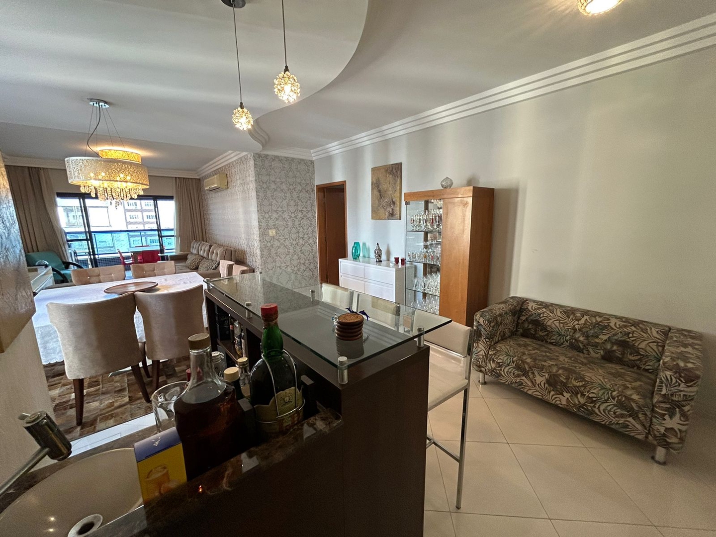 Apartamento à venda no Ponta da Praia: 