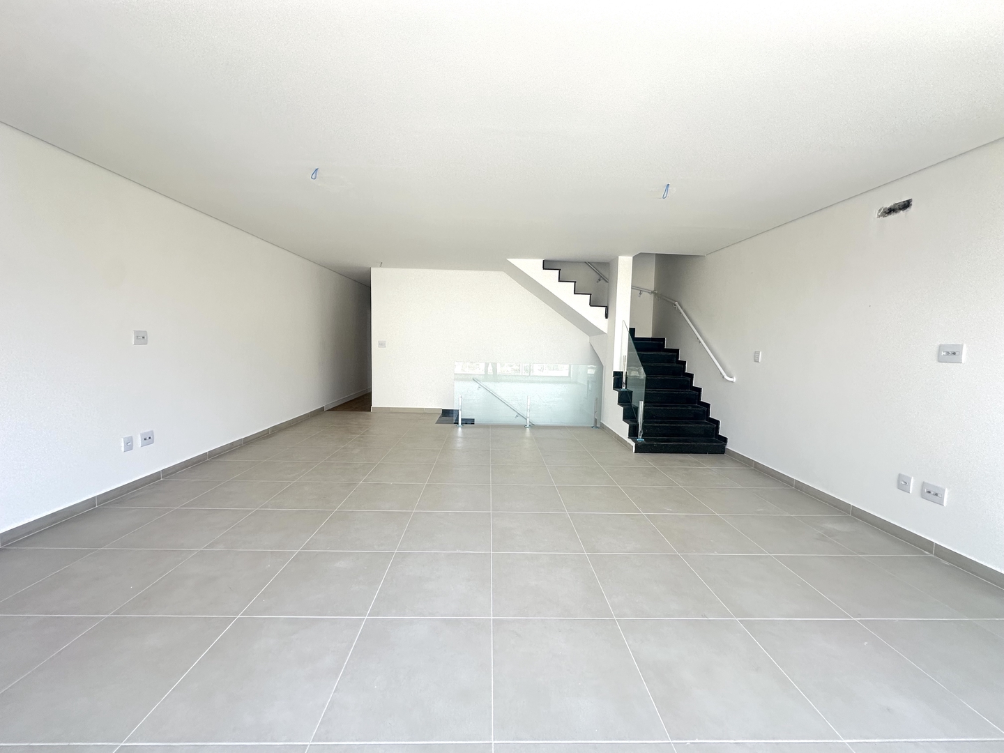 Casa à venda no Embaré: 