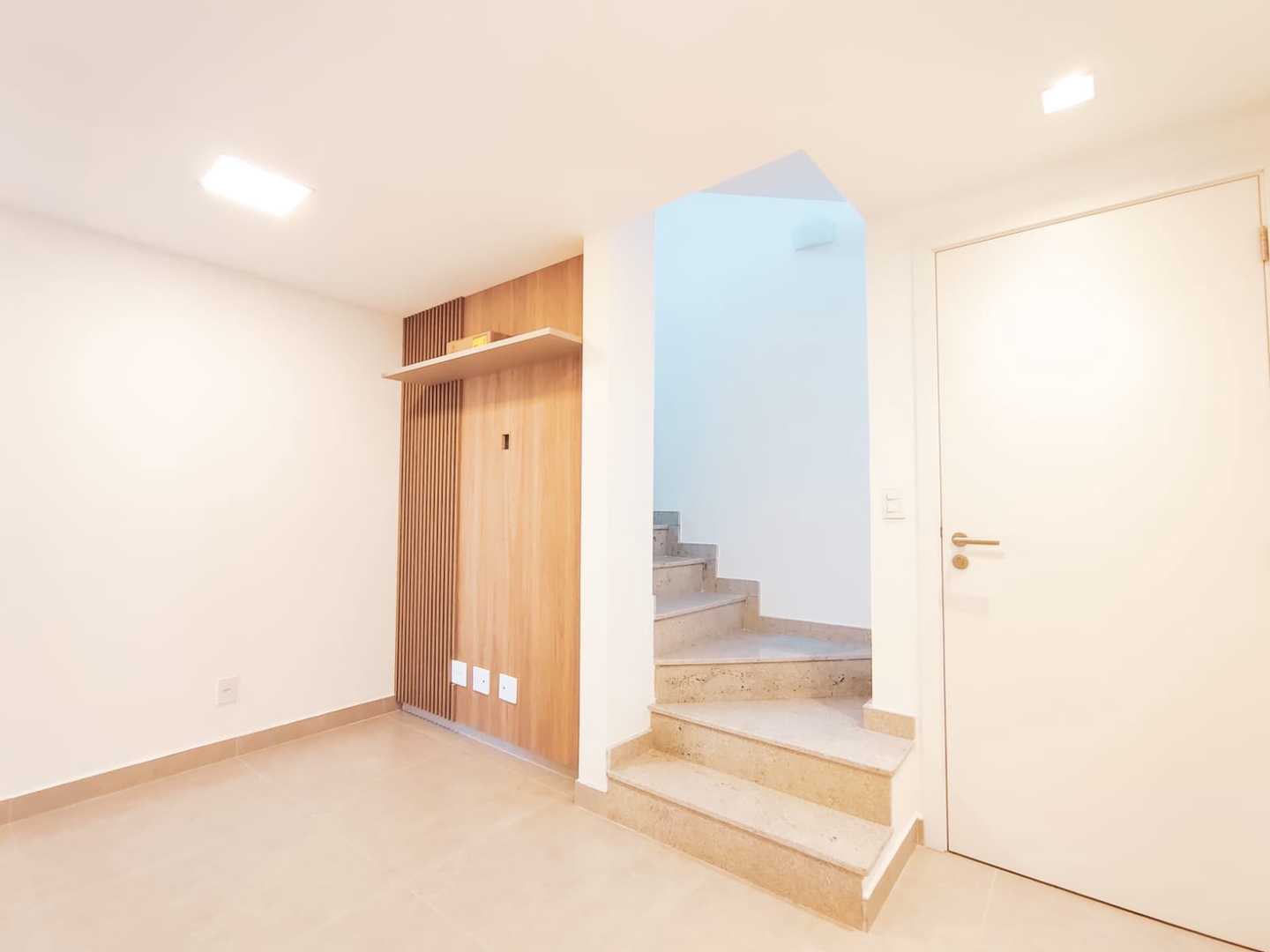 Cobertura à venda no Marapé: 