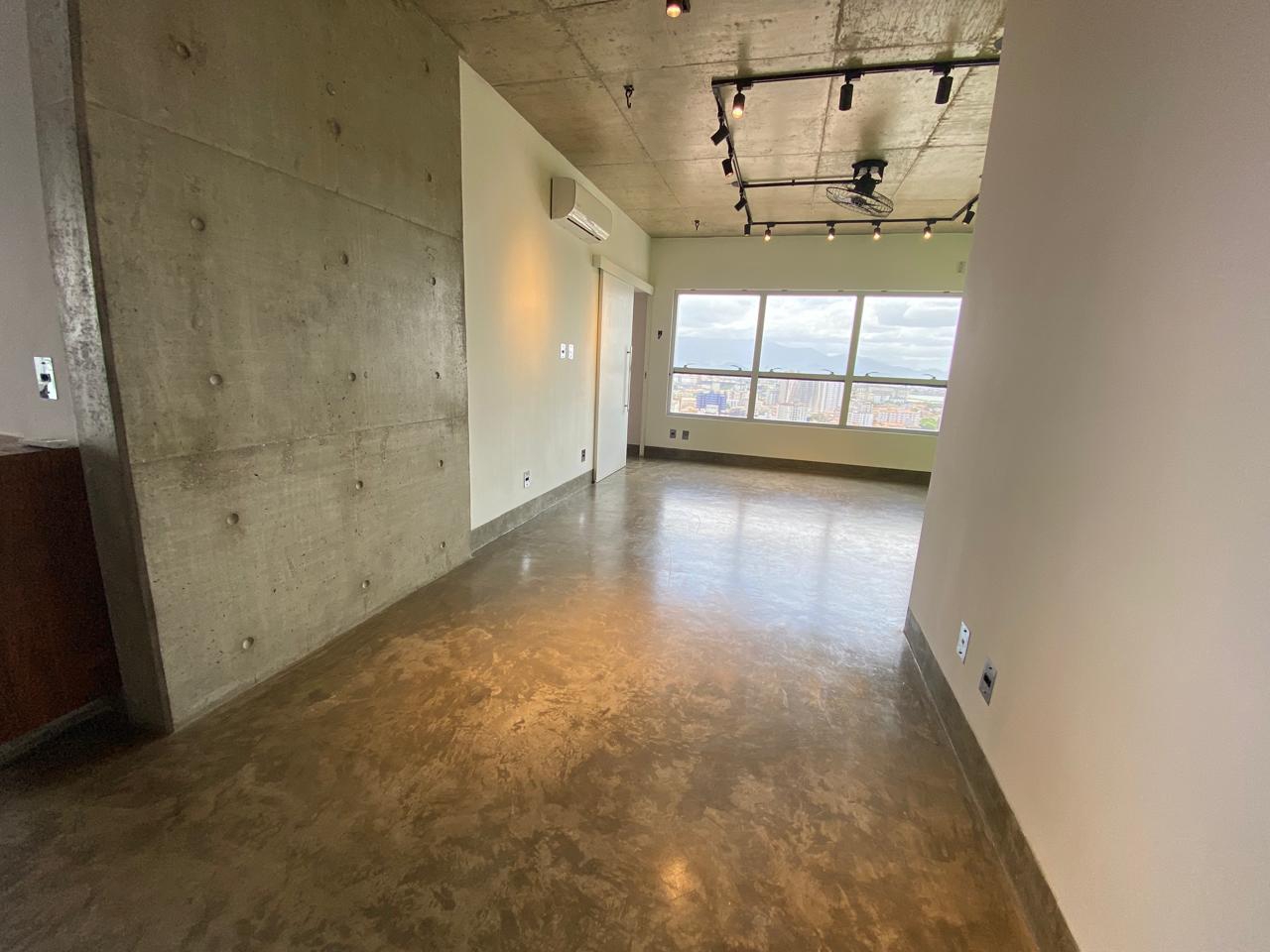 Apartamento à venda no Embaré: 