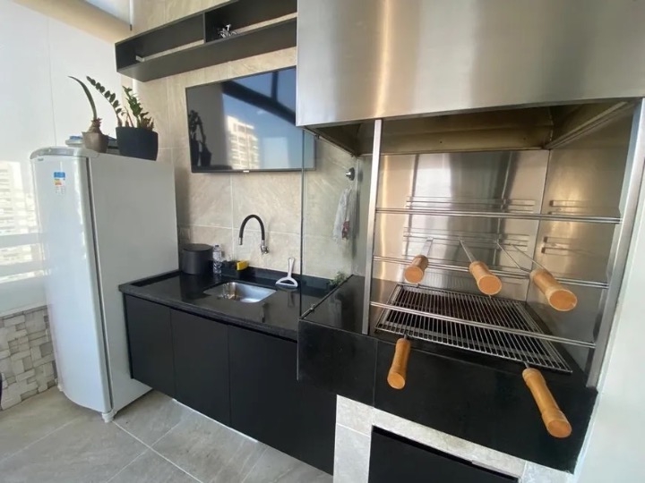 Cobertura à venda no Embaré: 