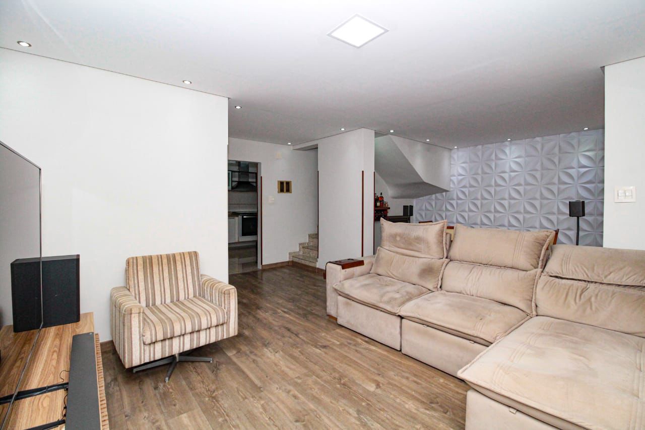 Sobrado à venda no Ponta da Praia: 