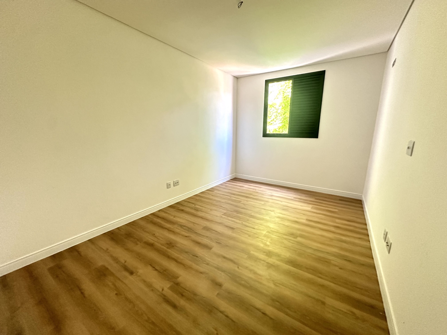 Casa à venda no Embaré: 