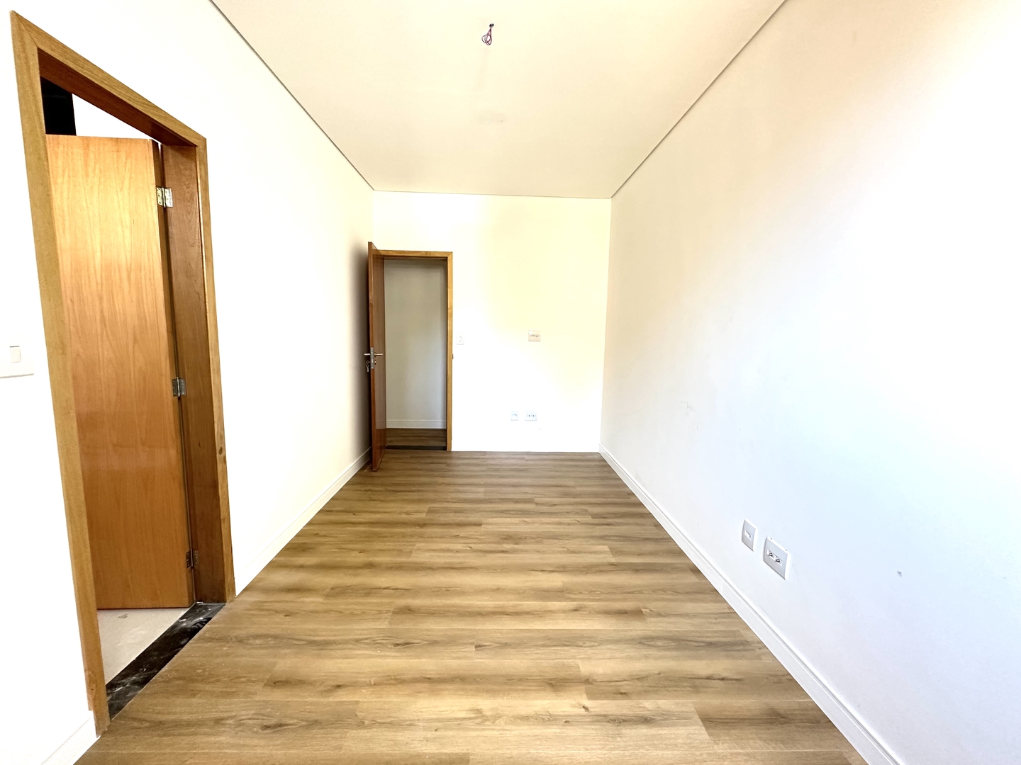 Casa à venda no Embaré: 