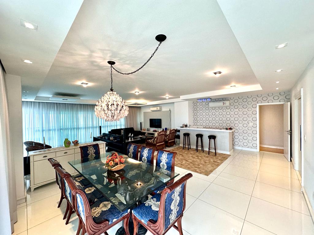 Apartamento à venda no Gonzaga: 