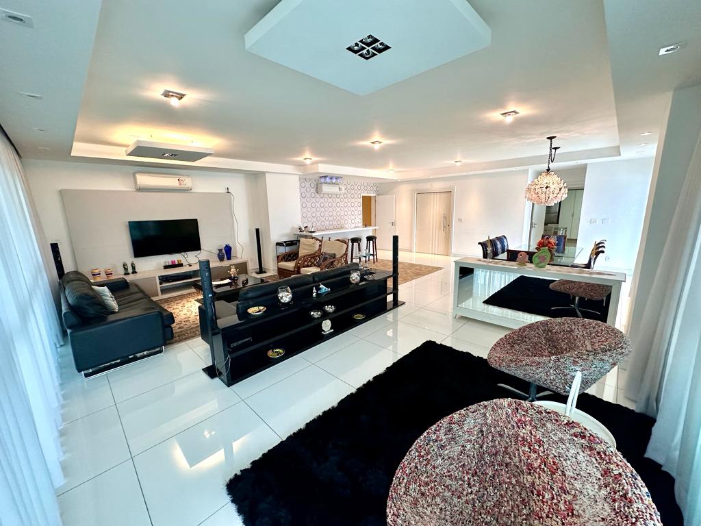 Apartamento à venda no Gonzaga: 