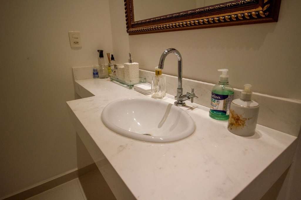 Apartamento à venda no Ponta da Praia: 