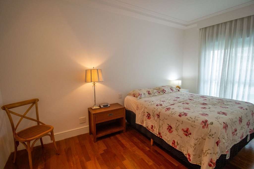 Apartamento à venda no Ponta da Praia: 