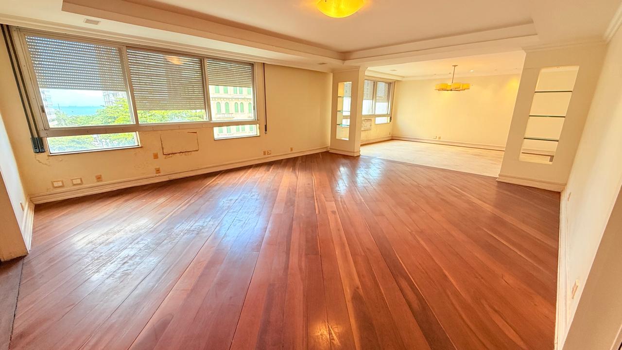 Apartamento à venda no Gonzaga: 