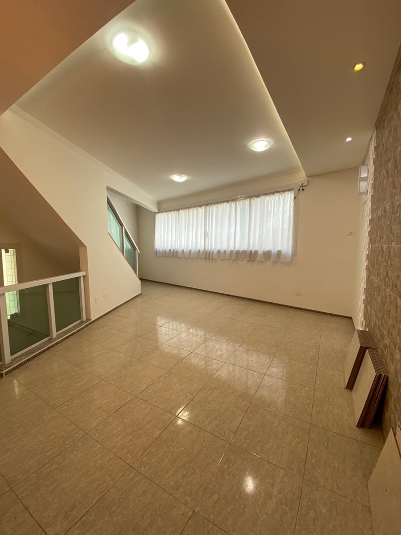 Sobrado à venda no Embaré: 