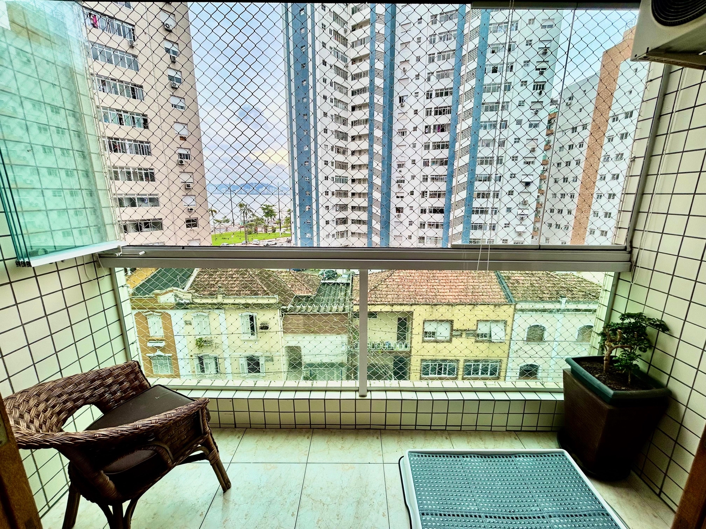 Apartamento à venda no Ponta da Praia: 