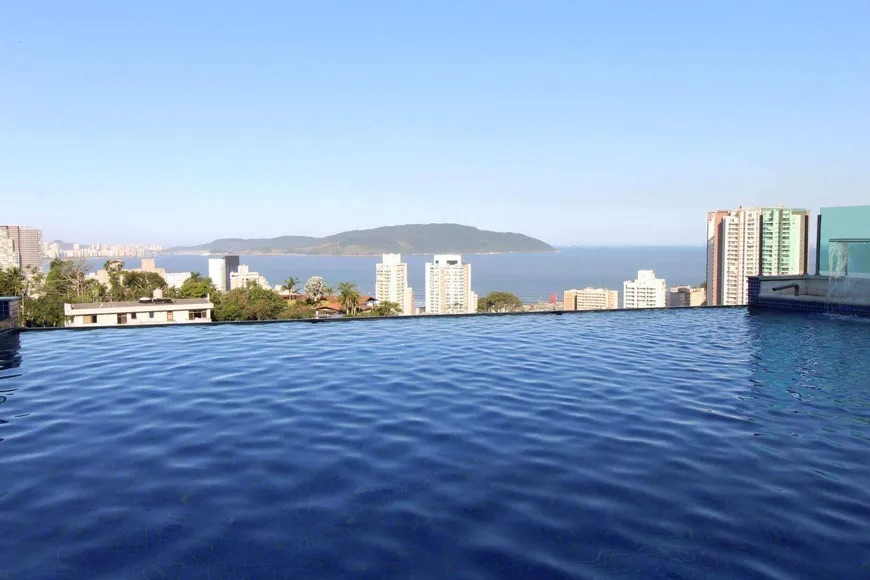 Casa de Condomínio à venda no Marapé: 