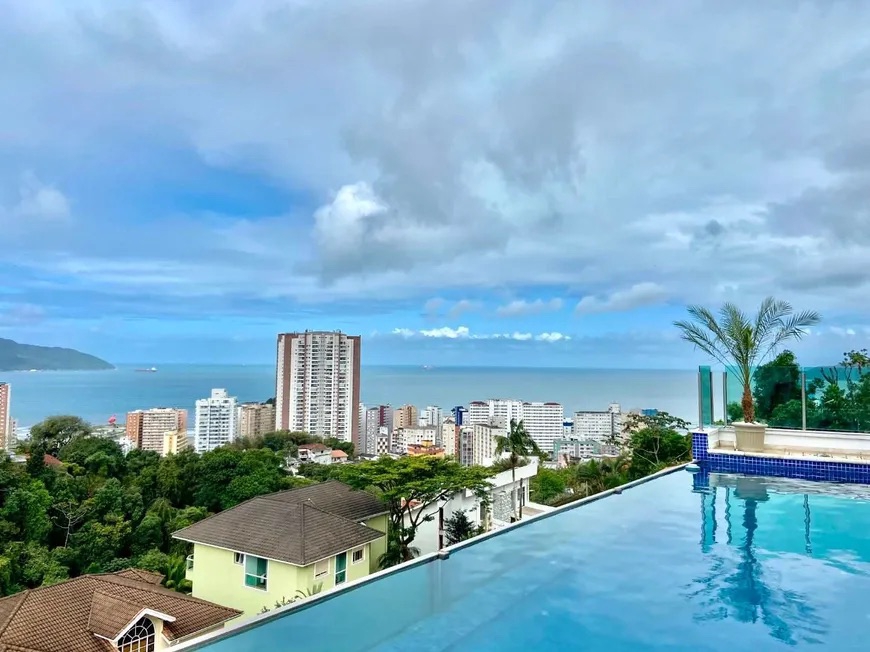 Casa de Condomínio à venda no Marapé: 