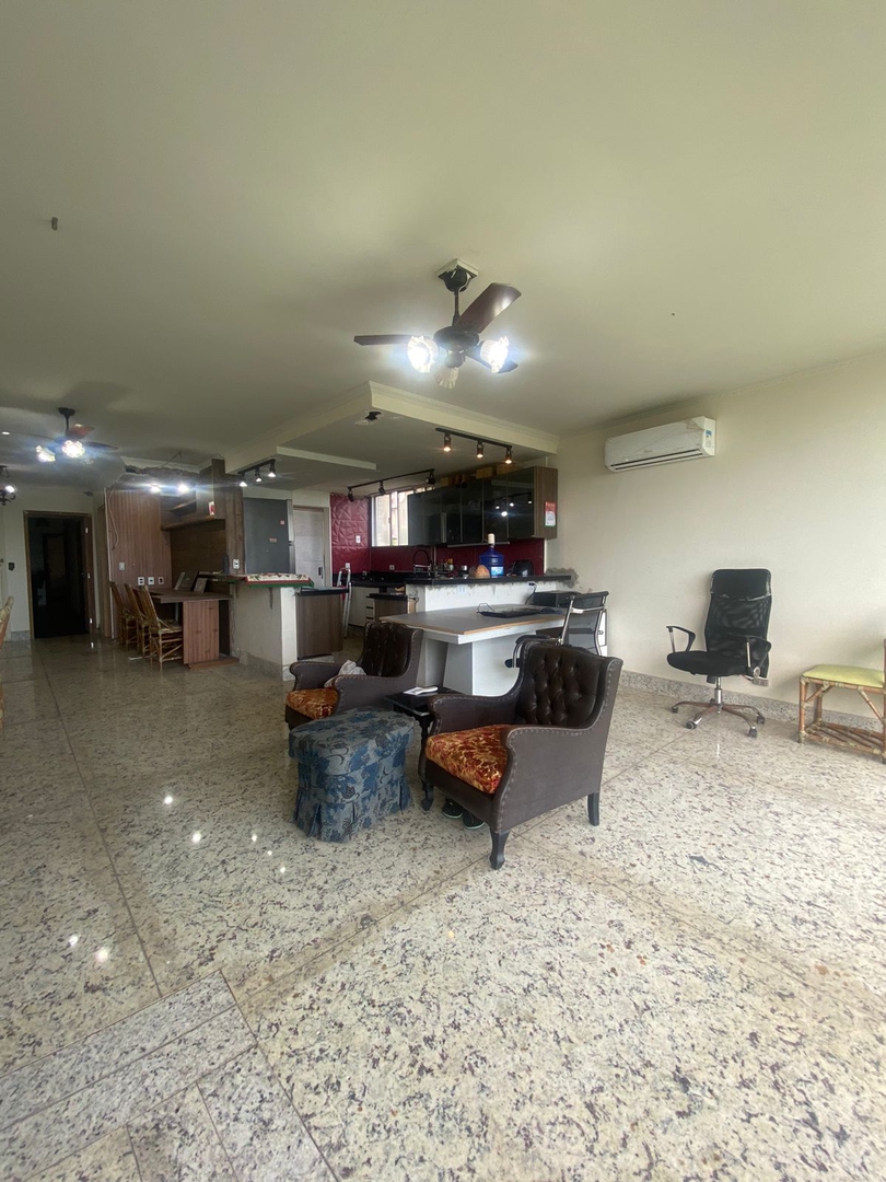 Apartamento à venda no Gonzaga: 