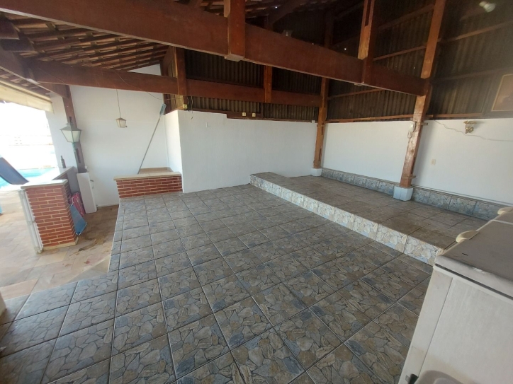 Cobertura à venda no Campo Grande: 