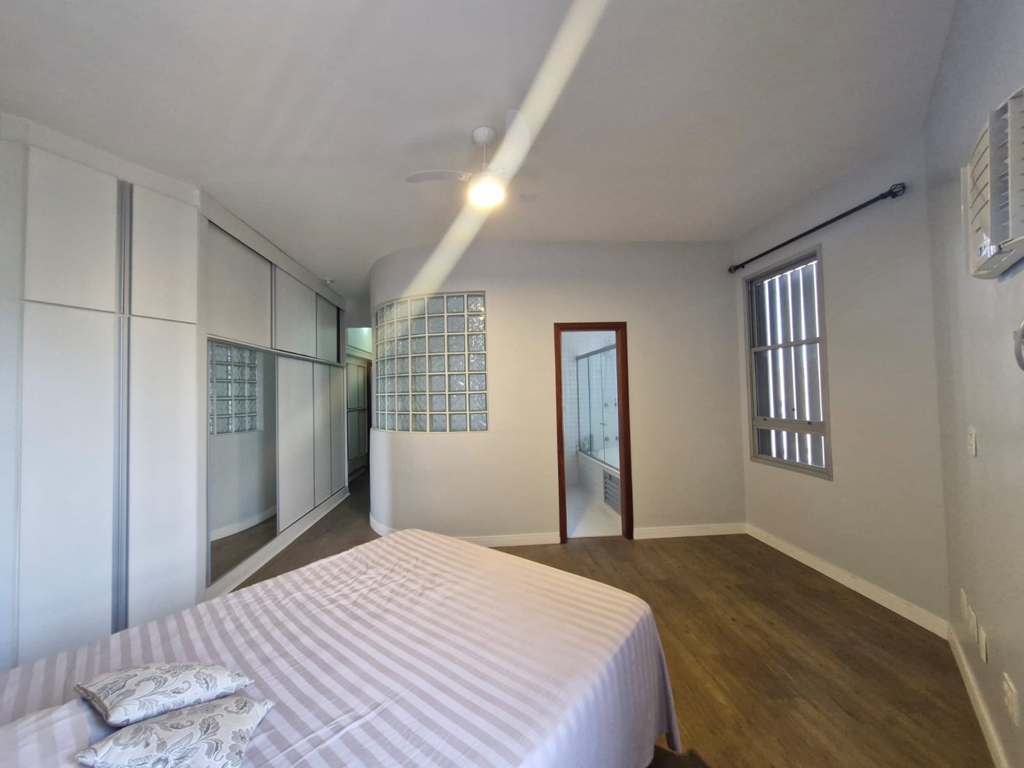 Apartamento à venda no Pompéia: 