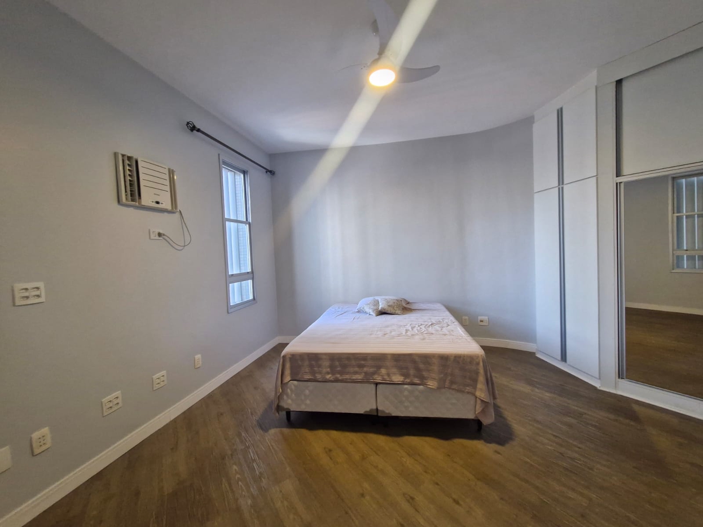 Apartamento à venda no Pompéia: 
