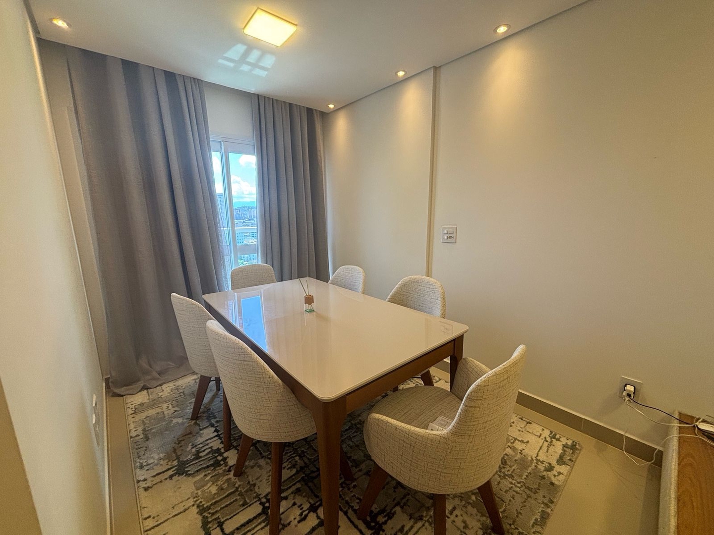 Apartamento à venda no Embaré: 