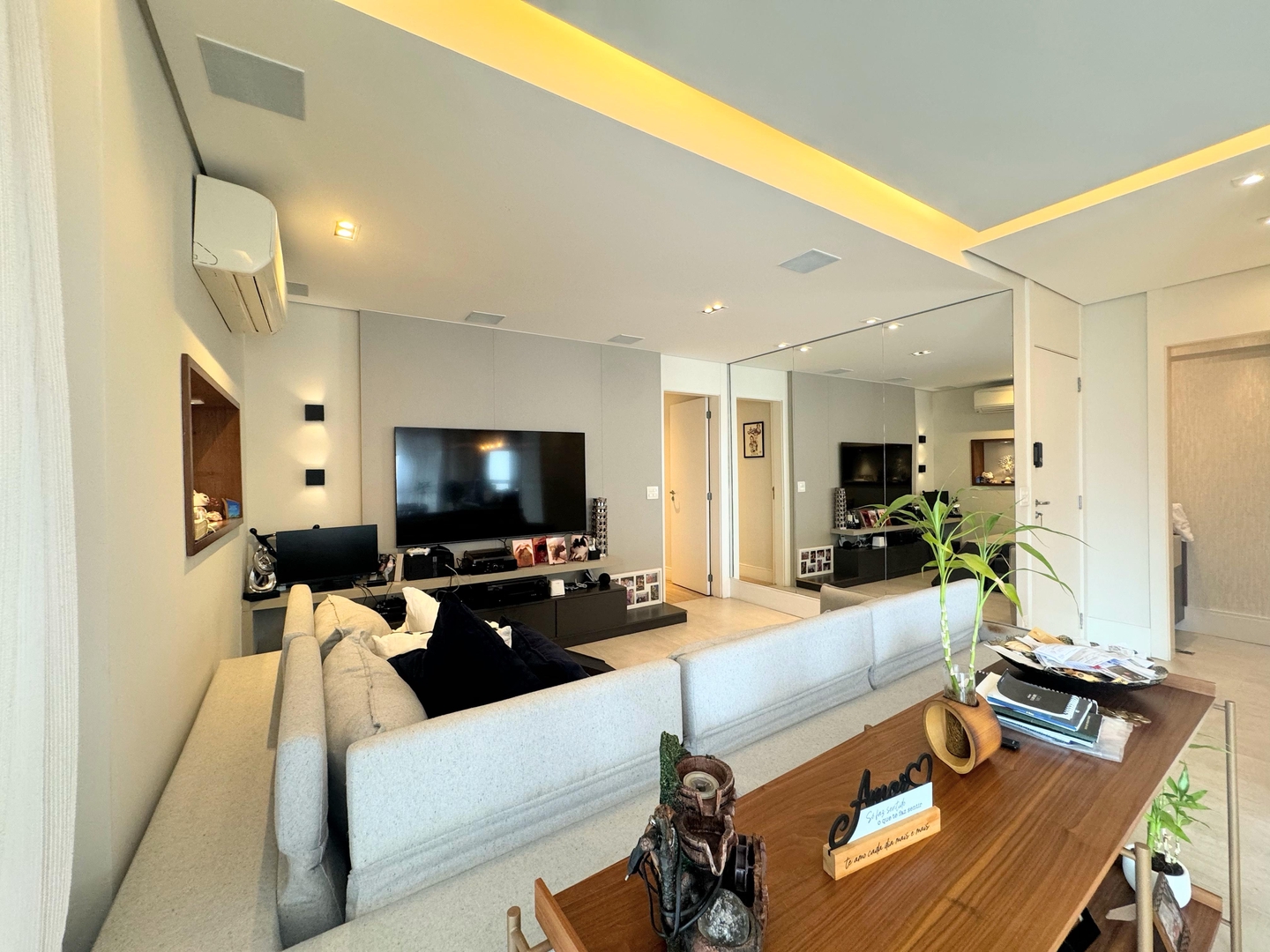 Apartamento à venda no Embaré: 