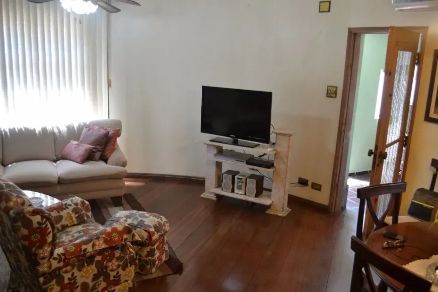 Sobrado à venda no Ponta da Praia: 