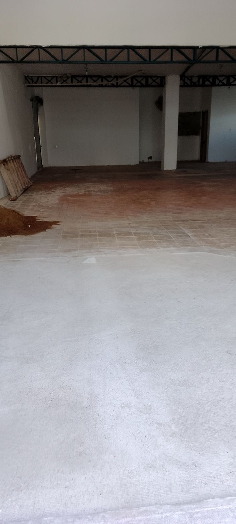 Galpão à venda no Macuco: 