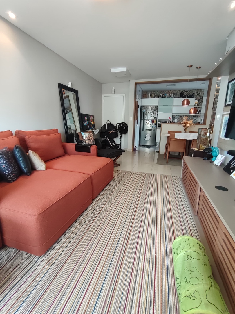 Apartamento à venda no Embaré: 