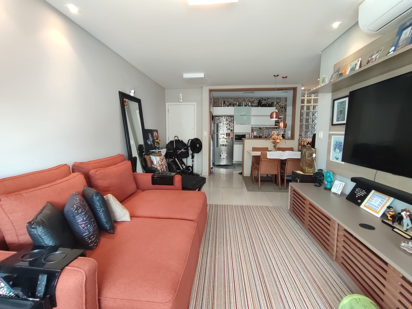 Apartamento à venda no Embaré: 