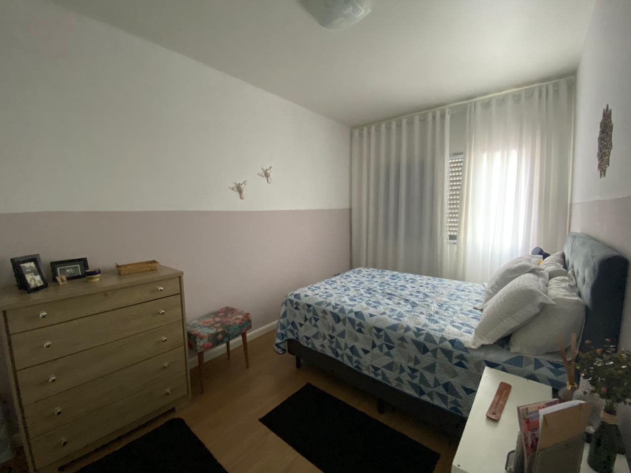 Apartamento à venda no Embaré: 