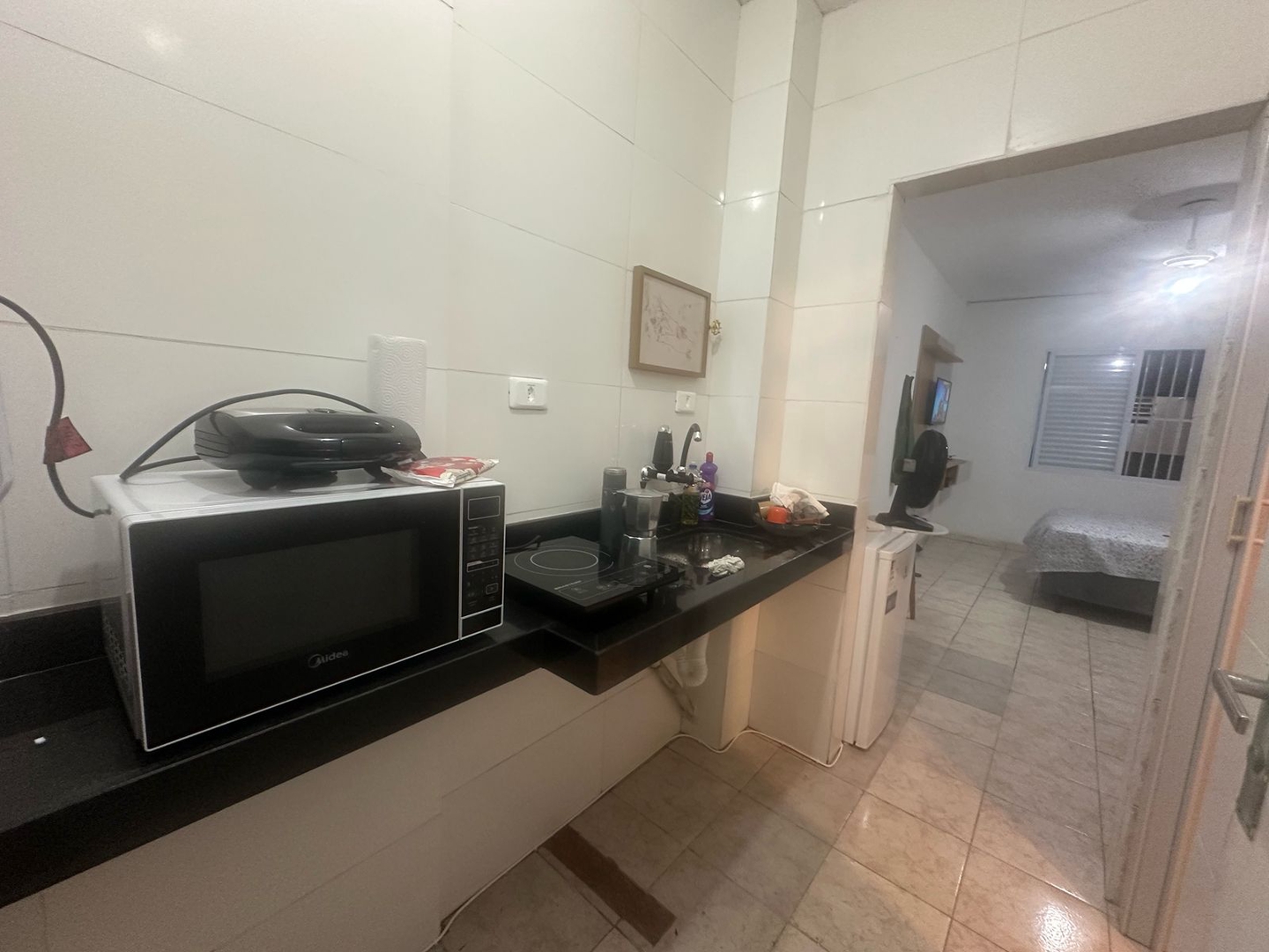 Kitnet à venda no Ponta da Praia: 