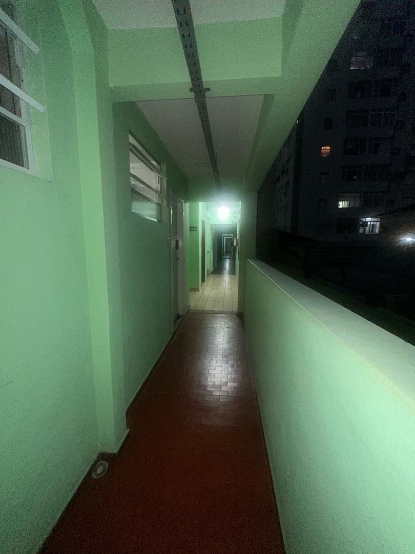 Kitnet à venda no Ponta da Praia: 