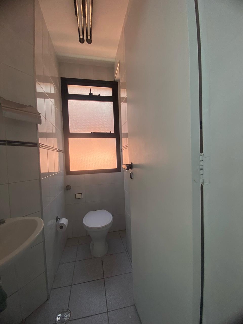 Sala à venda no Vila Mathias: 