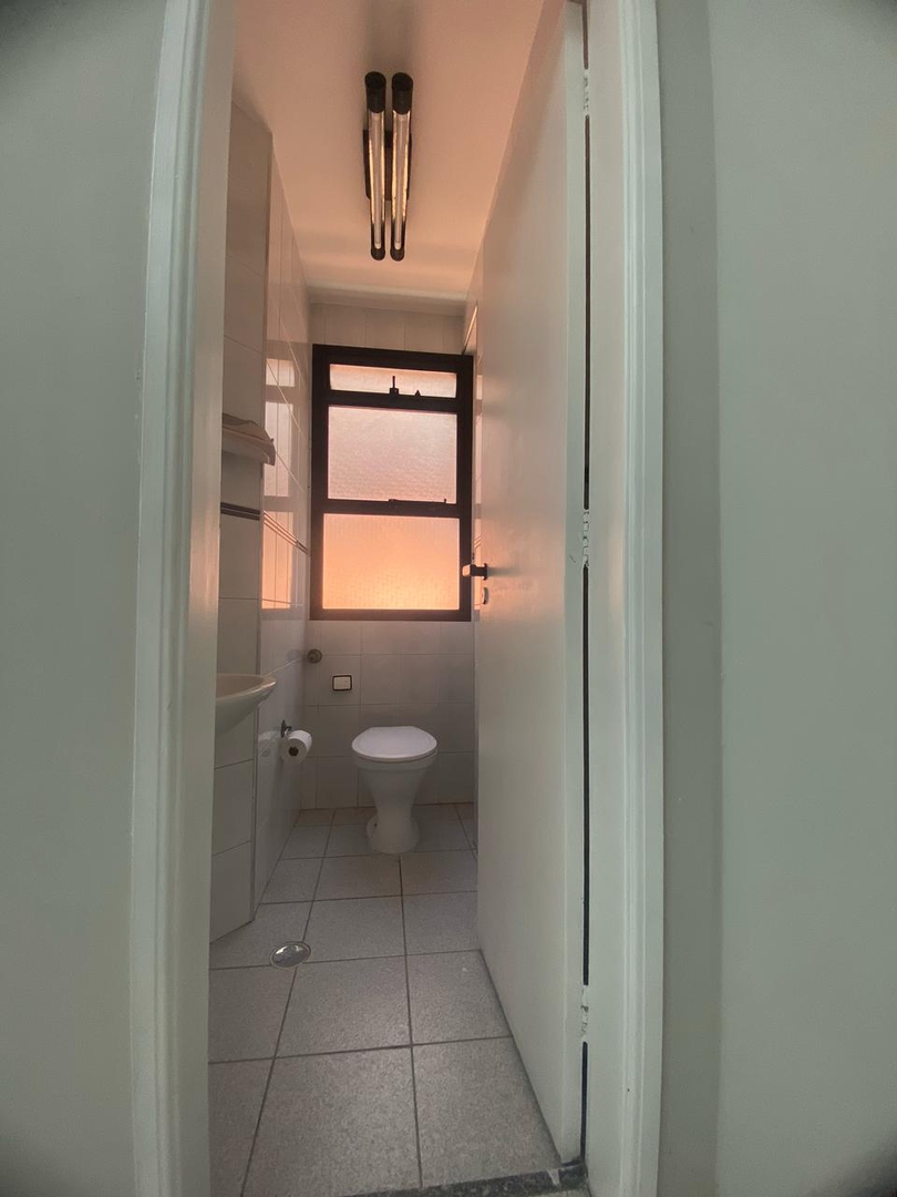 Sala à venda no Vila Mathias: 