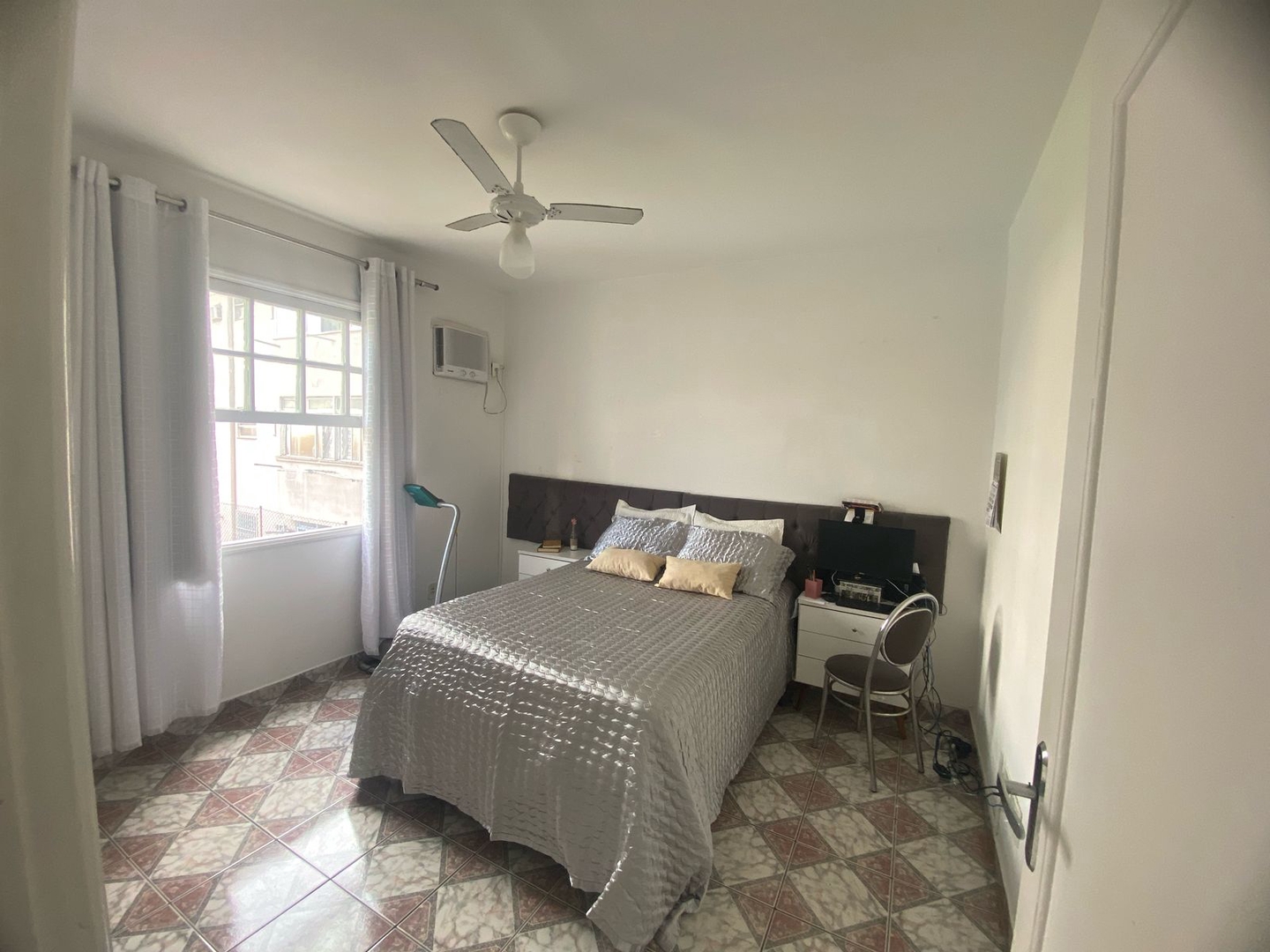 Apartamento à venda no Gonzaga: 