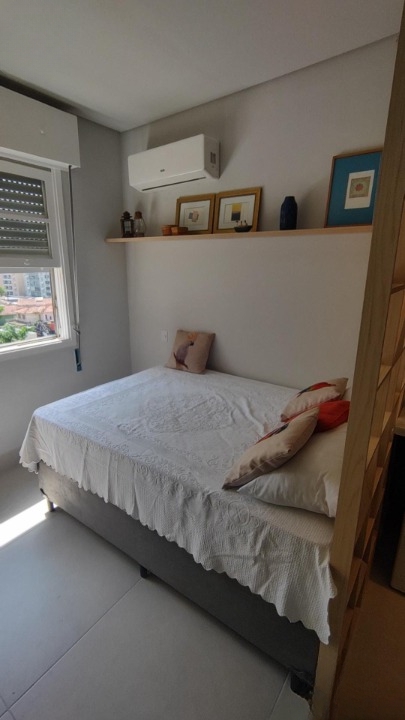 Sala Living à venda no Ponta da Praia: 