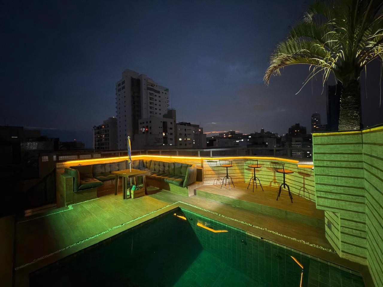 Cobertura à venda no Aparecida: 